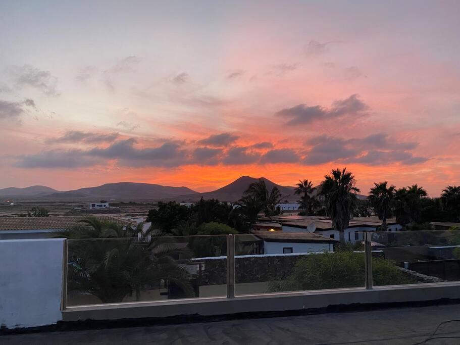 Orange House, Surf&Yoga Lajares Vila Exterior foto